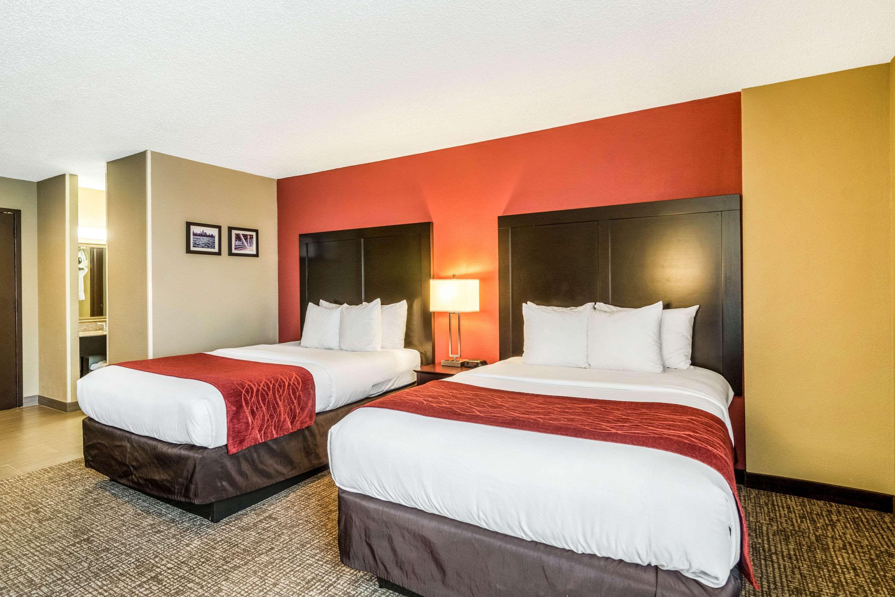 Comfort Inn Convention Center-Chicago O'Hare Airport Des Plaines Exterior foto