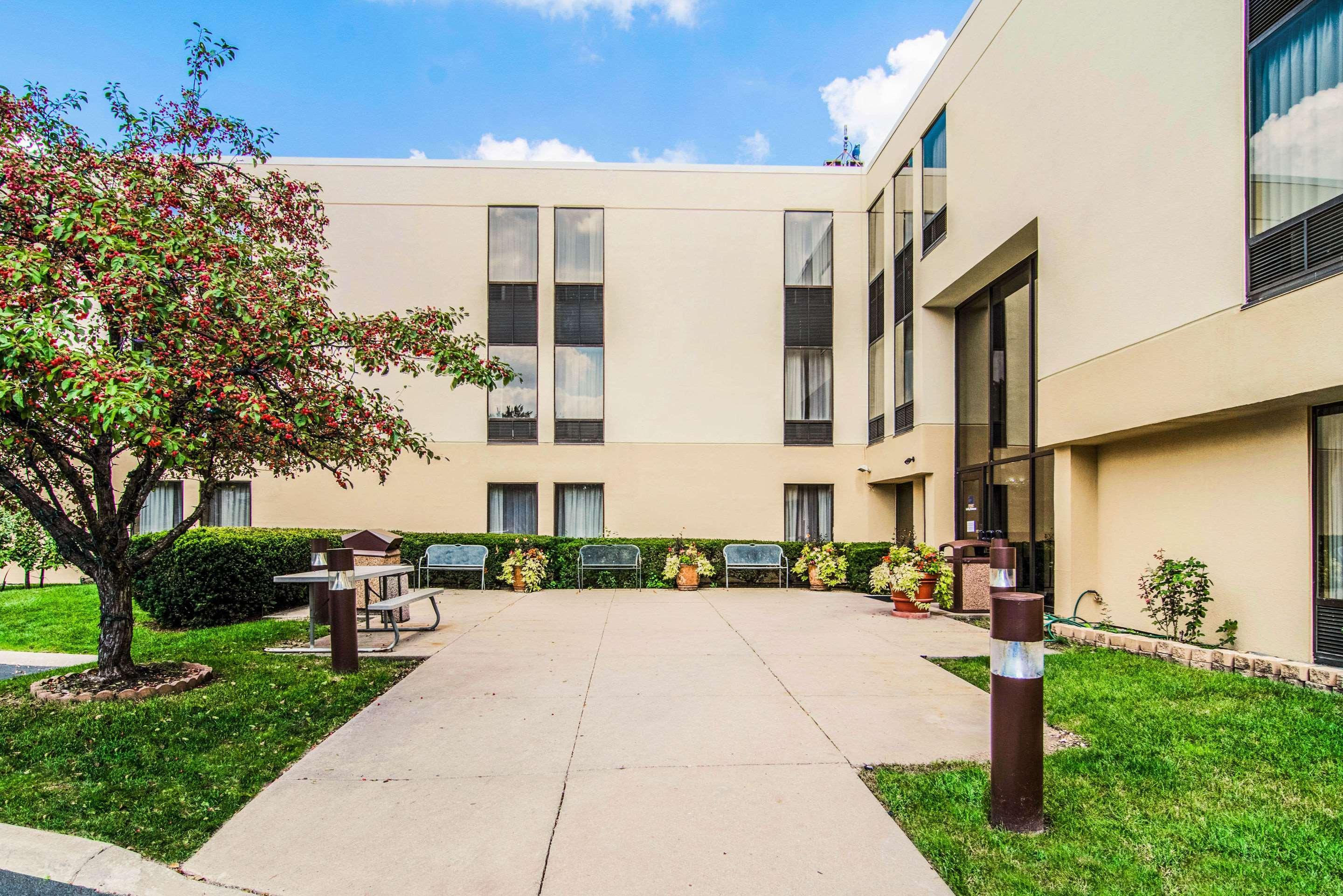 Comfort Inn Convention Center-Chicago O'Hare Airport Des Plaines Exterior foto
